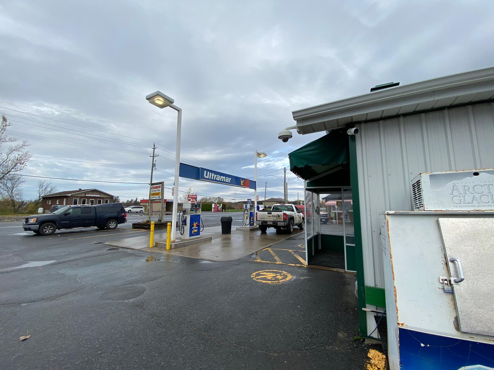 Ultramar Gas Station , Convenience store and Restaurant Bizprorealty